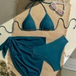 set de 3 piezas de traje de baño tipo bikini con parte superior estilo hálter anudado, unicolor y minifalda con diseño aleatorio estampado, para mujeres en verano y playa